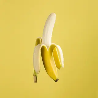 HUGE BANANA